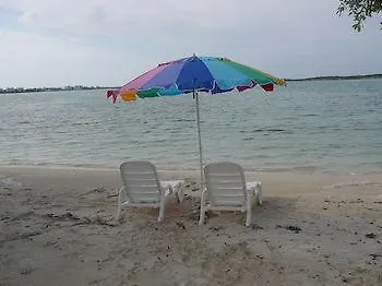 Cottage Cut Villas George Town