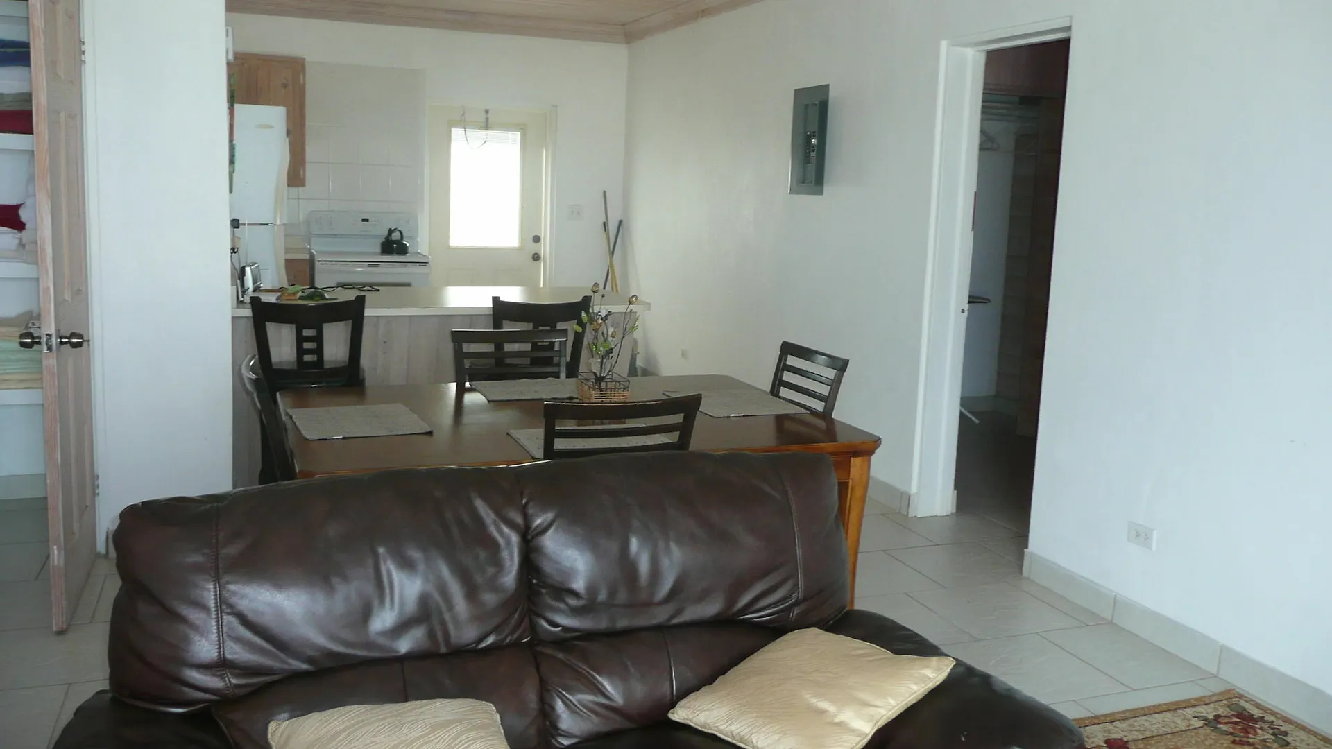 Cottage Cut Villas George Town