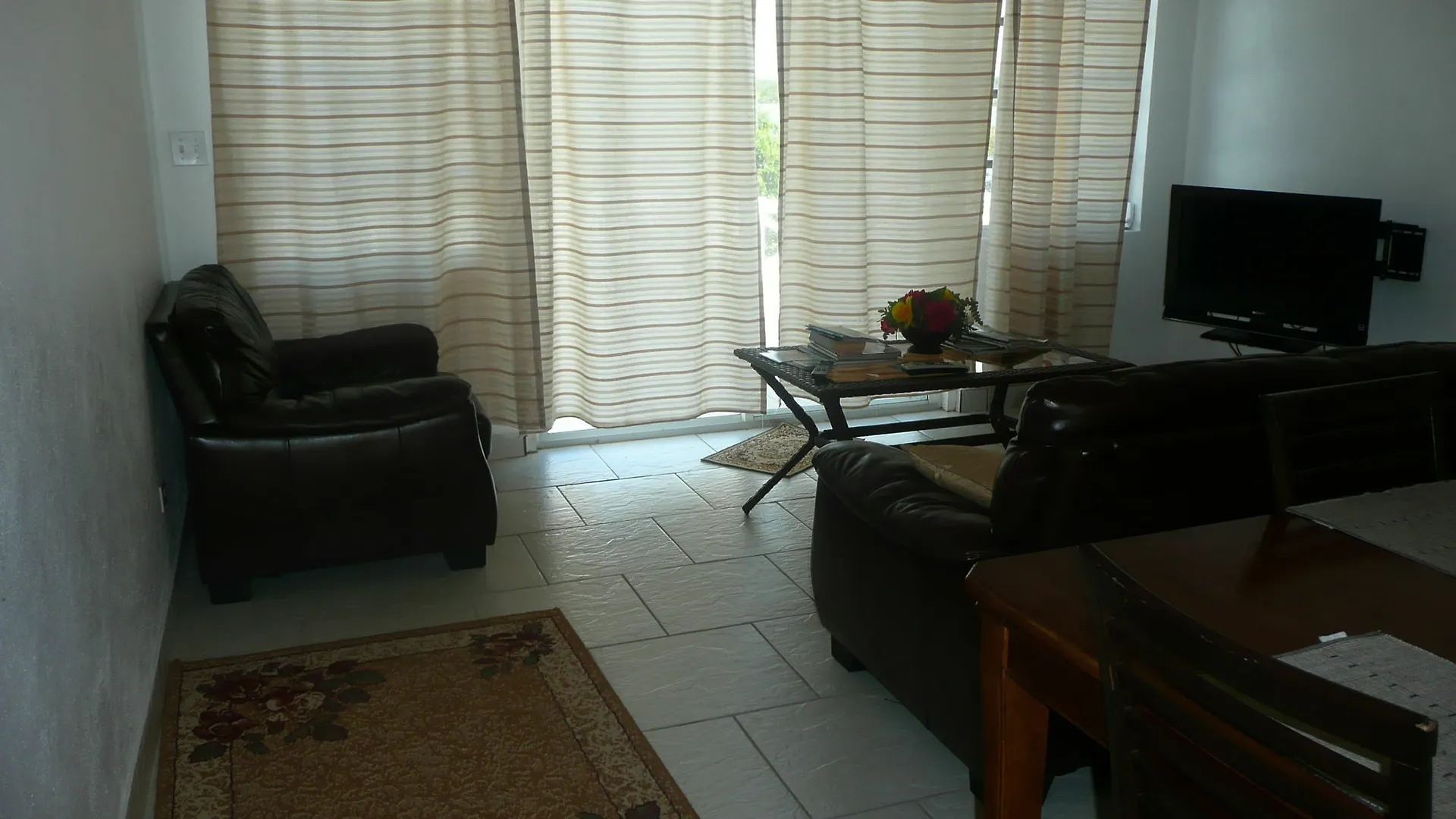 Cottage Cut Villas George Town